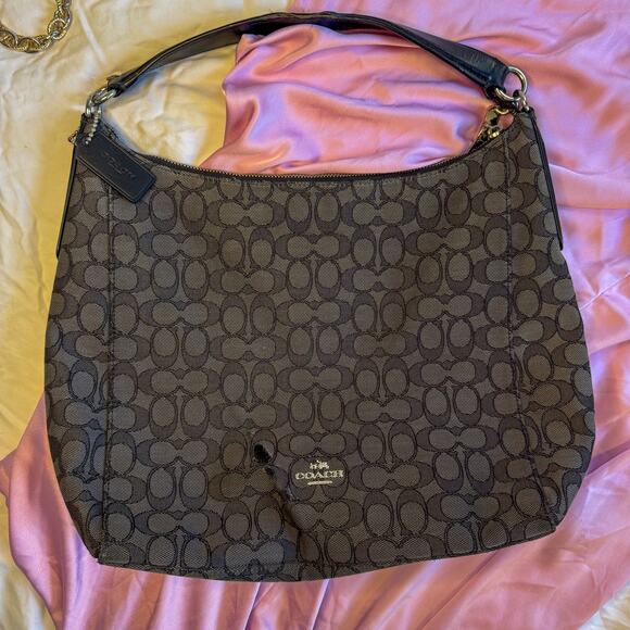 🧵 COACH Signature C Hobo Bag | AS-IS for Repair or Upcycle Project - Picture 2 of 6